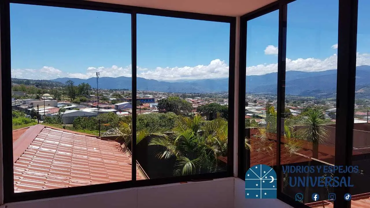 Ventana corrediza